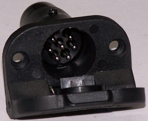 B42B Trailer Socket 7 Pin Small Round Plastic