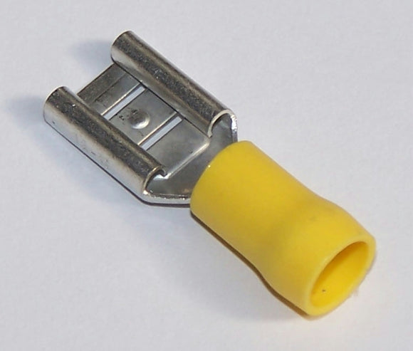 YQCF-9-HP Yellow Spade 9mm Female Terminal Handy Pack